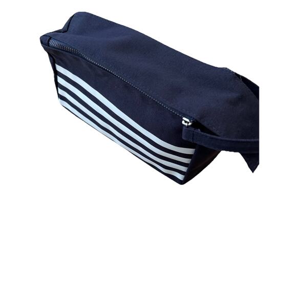 Jean Paul Gaultier Classique- Travel Toiletry Bag - Makeup Tote - Vacation Bag - Picture 3 of 8